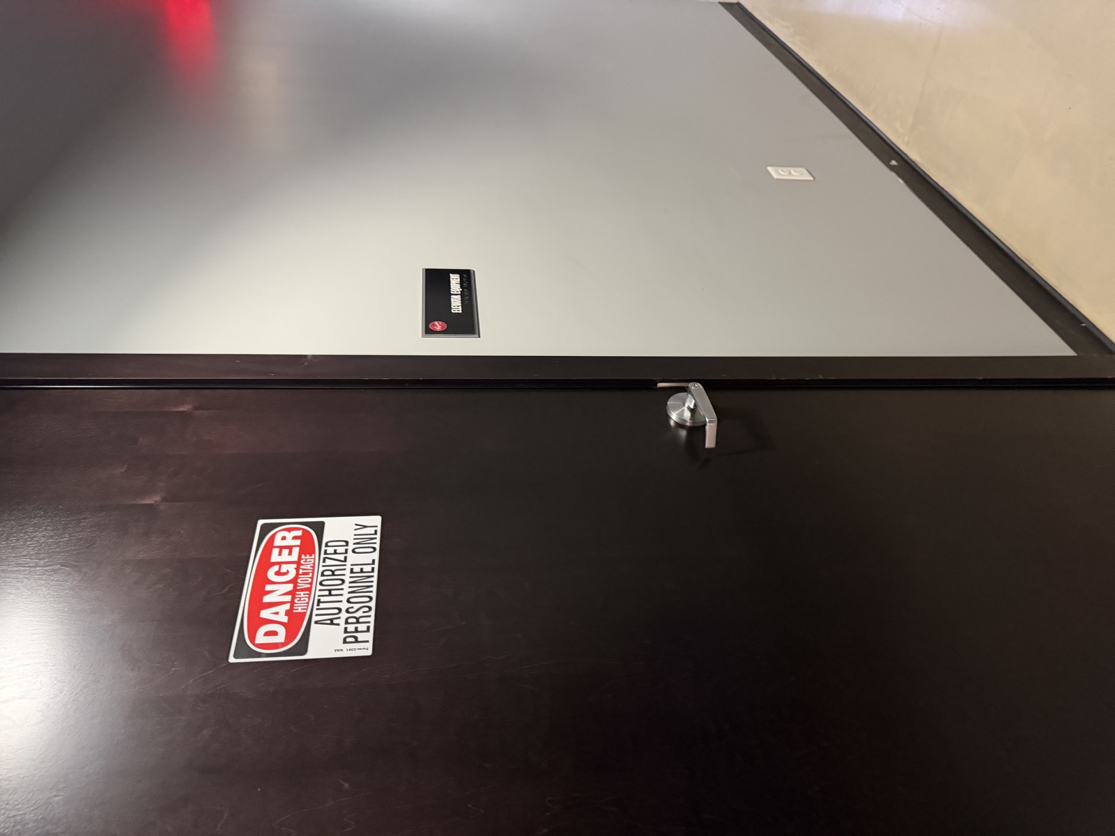 Floor 7 - Elevator Room